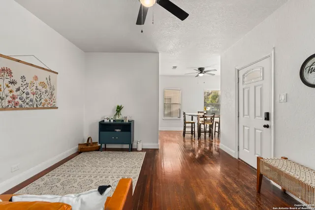 $1,750 | 200 Frost Street, San Antonio, TX 78201