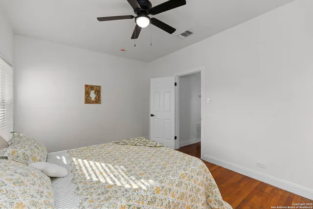 $1,750 | 200 Frost Street, San Antonio, TX 78201