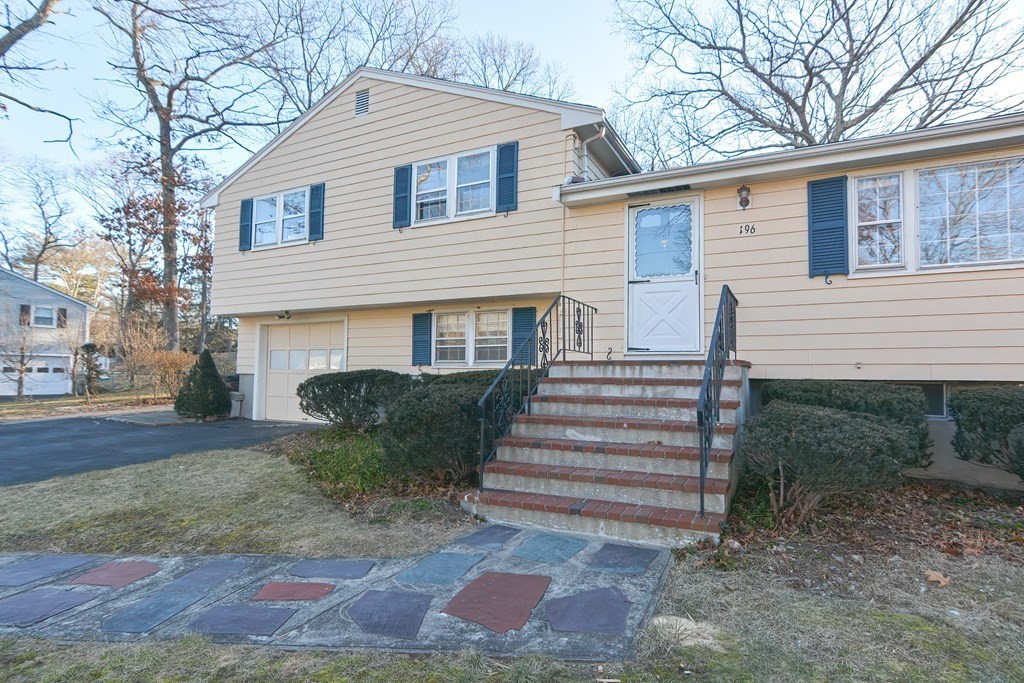 196 Alder Road Westwood, MA 02090 - Photo 2 of 42 Gallery Image 2