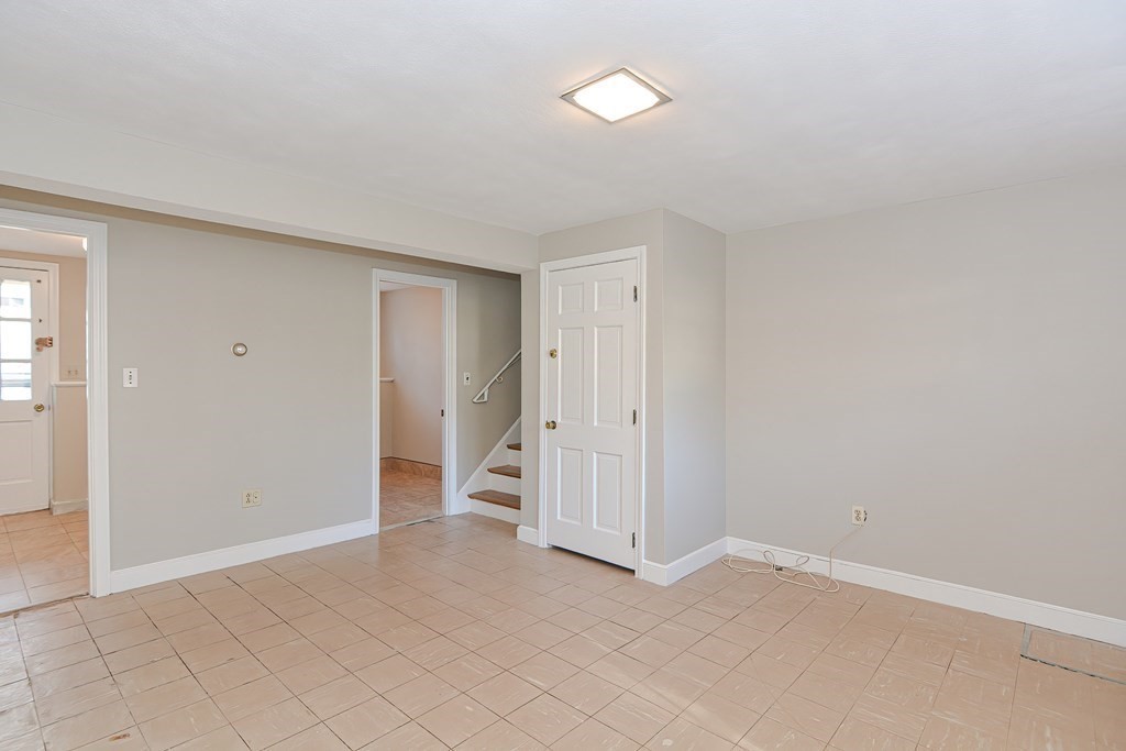 196 Alder Road Westwood, MA 02090 - Photo 34 of 42 Gallery Image 34