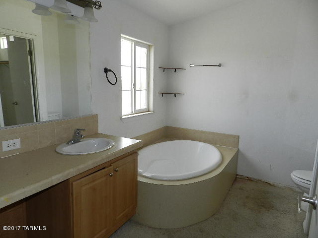 16955 West Sharps Road Marana, AZ 85653 - Photo 17 of 25