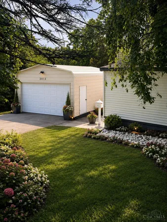 $295,000 | 3413 Fyffe Avenue, Cincinnati, OH 45211