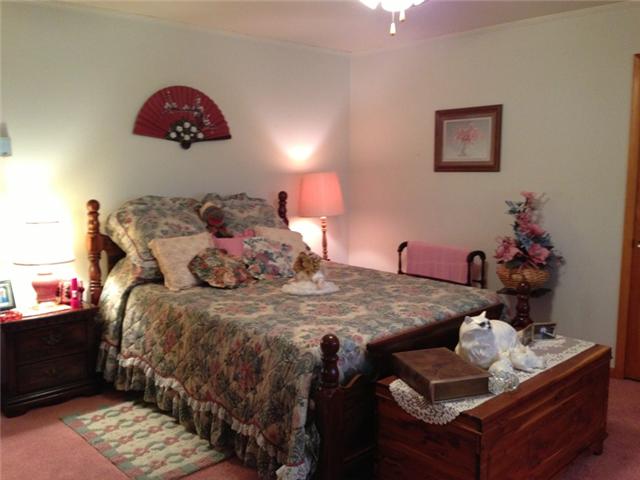 111 Tollgate Road Pulaski, TN 38478 - Photo 13 of 20 Bedroom 2 Alt. view.