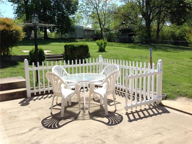 111 Tollgate Road Pulaski, TN 38478 - Photo 3 of 20 Patio