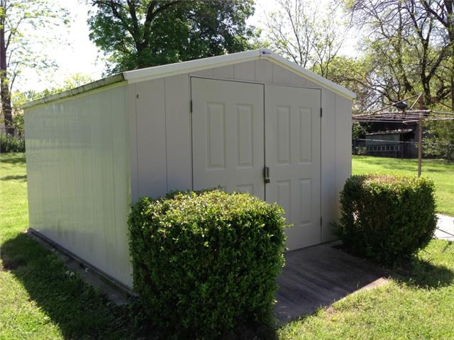 111 Tollgate Road Pulaski, TN 38478 - Photo 4 of 20 insulated storage building