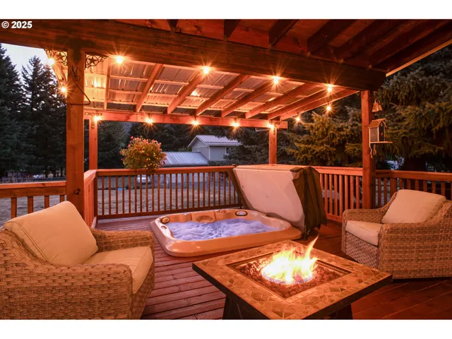 $585,000 | 291 Metzger Road, Carson, WA 98610