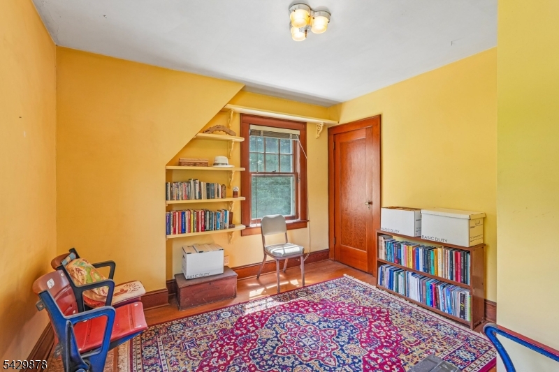 16 Silverthorne Road High Bridge, NJ 08829 - Photo 18 of 50
