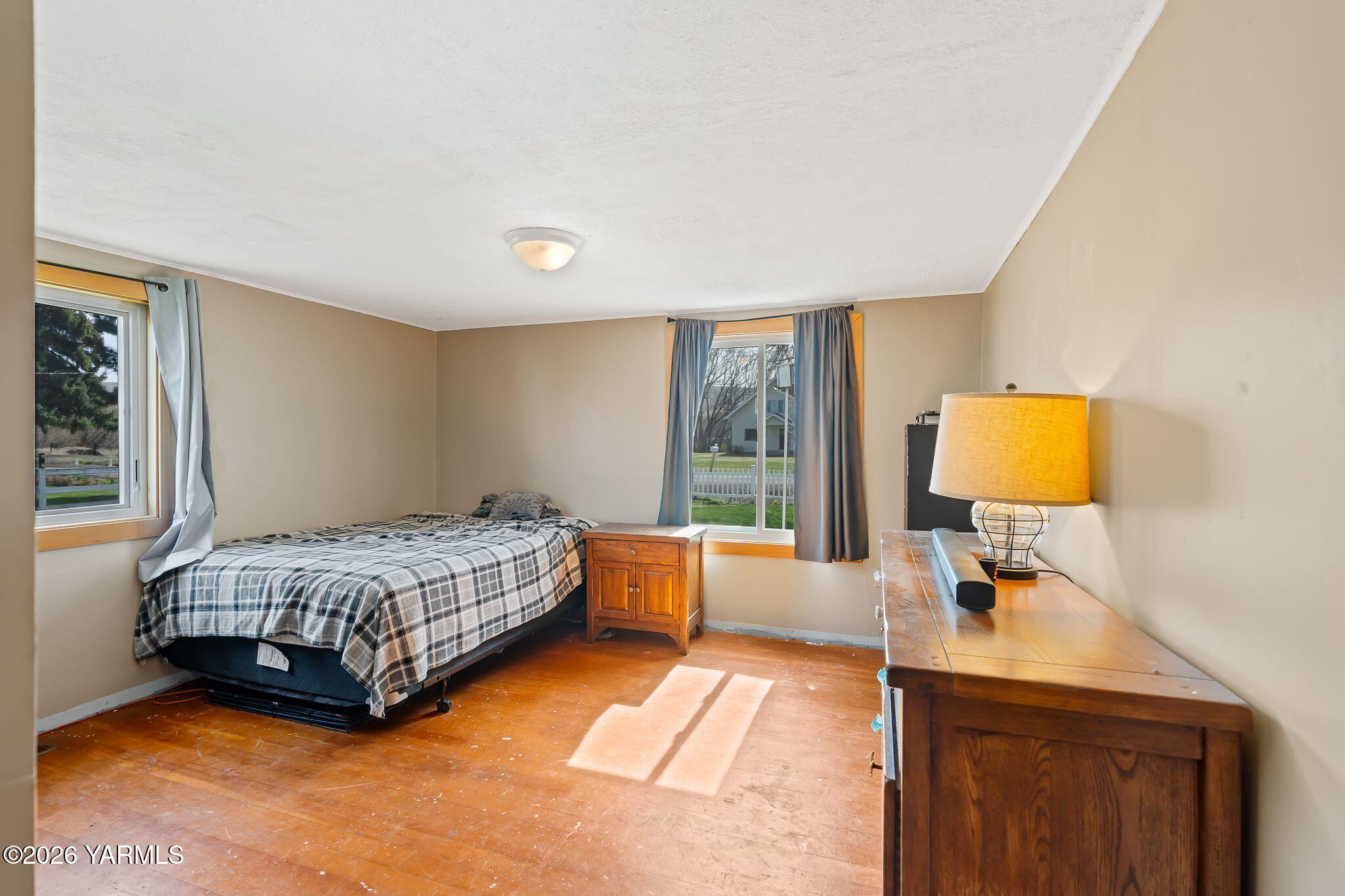 7907 Meadowbrook Road Yakima, WA 98903 - Photo 13 of 27 7907 Meadowbrook Rd-15