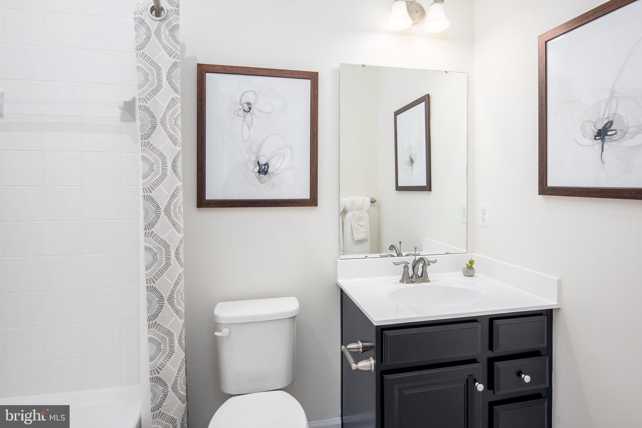3114 Potters Hill Road Hanover, MD 21076 - Photo 18 of 31 FULL BATH INSIDE SECOND BEDROOM