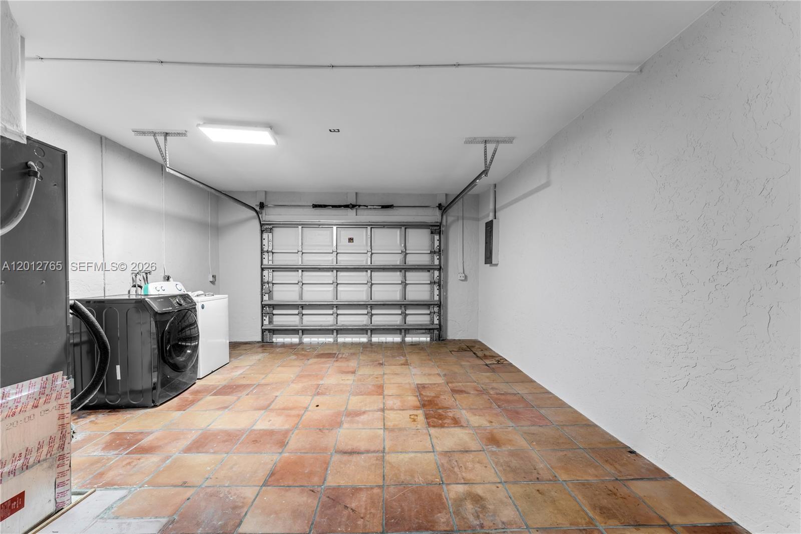 6327 Southwest 127th Place Miami, FL 33183 - Photo 30 of 48 a view of a garage