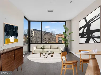 $430,000 | 1500 Pennsylvania Ave. Southeast, Unit 310, Washington, DC 20003
