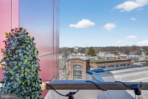 $430,000 | 1500 Pennsylvania Ave. Southeast, Unit 310, Washington, DC 20003