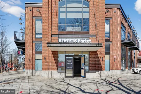 $430,000 | 1500 Pennsylvania Ave. Southeast, Unit 310, Washington, DC 20003