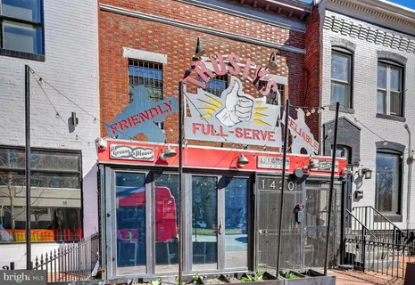 $430,000 | 1500 Pennsylvania Ave. Southeast, Unit 310, Washington, DC 20003
