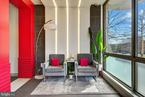 $430,000 | 1500 Pennsylvania Ave. Southeast, Unit 310, Washington, DC 20003