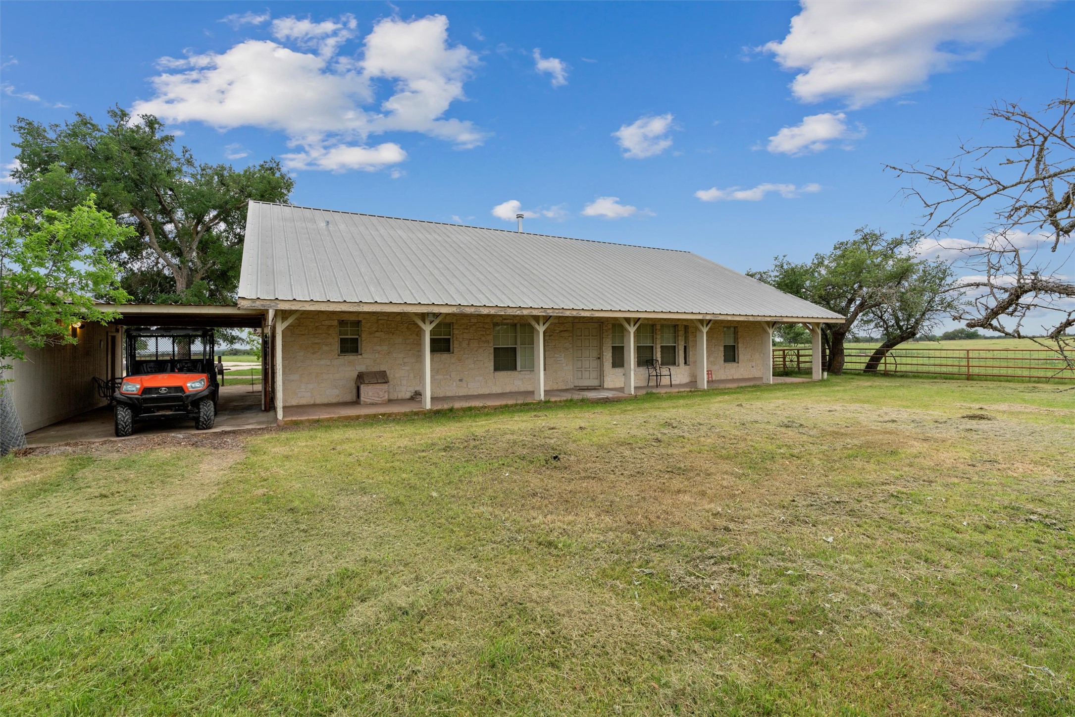 1000 County Road 215 Florence, TX 76527 - Photo 26 of 40 a house view with a garden space