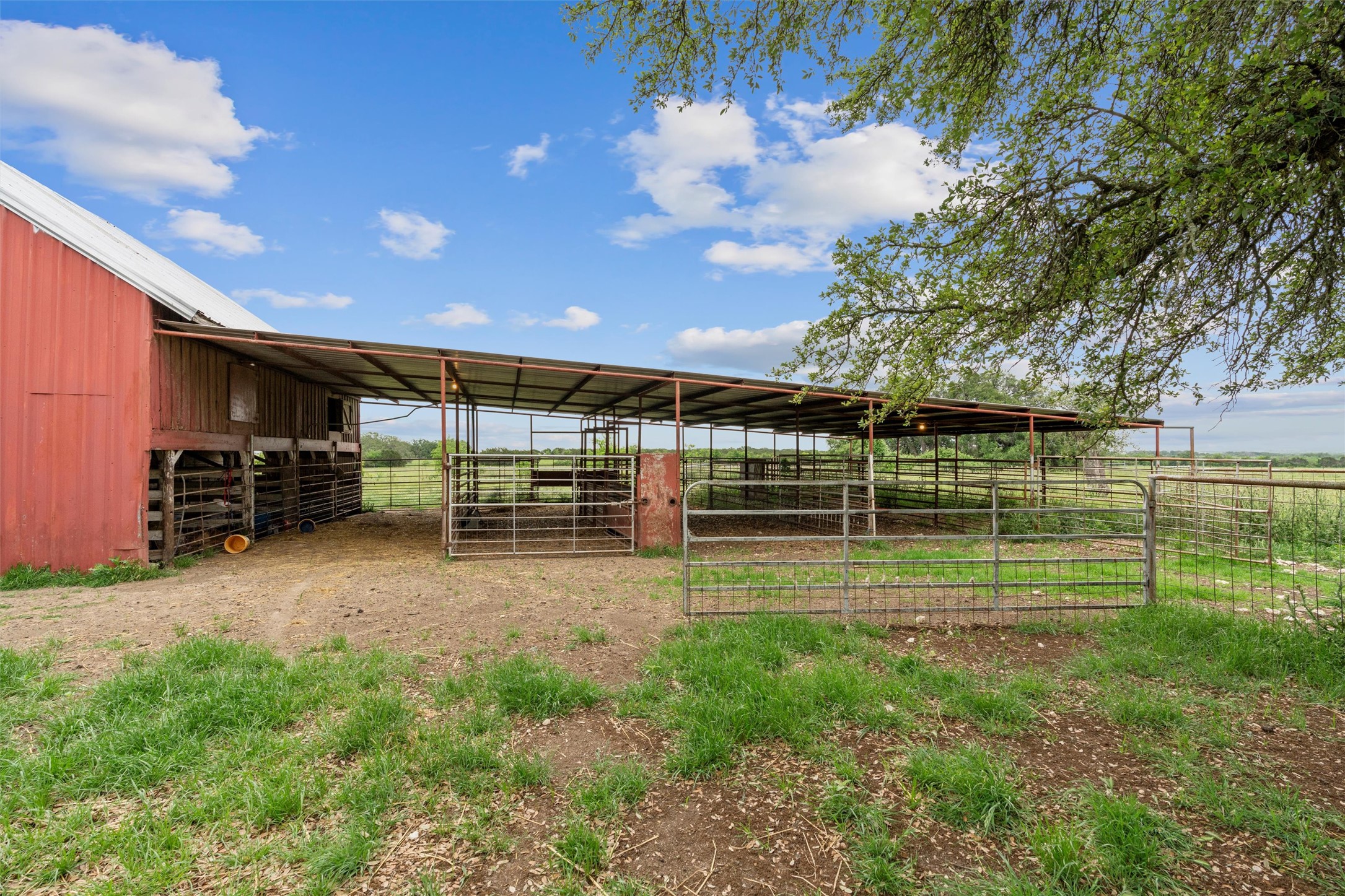 1000 County Road 215 Florence, TX 76527 - Photo 28 of 40 a view of a backyard
