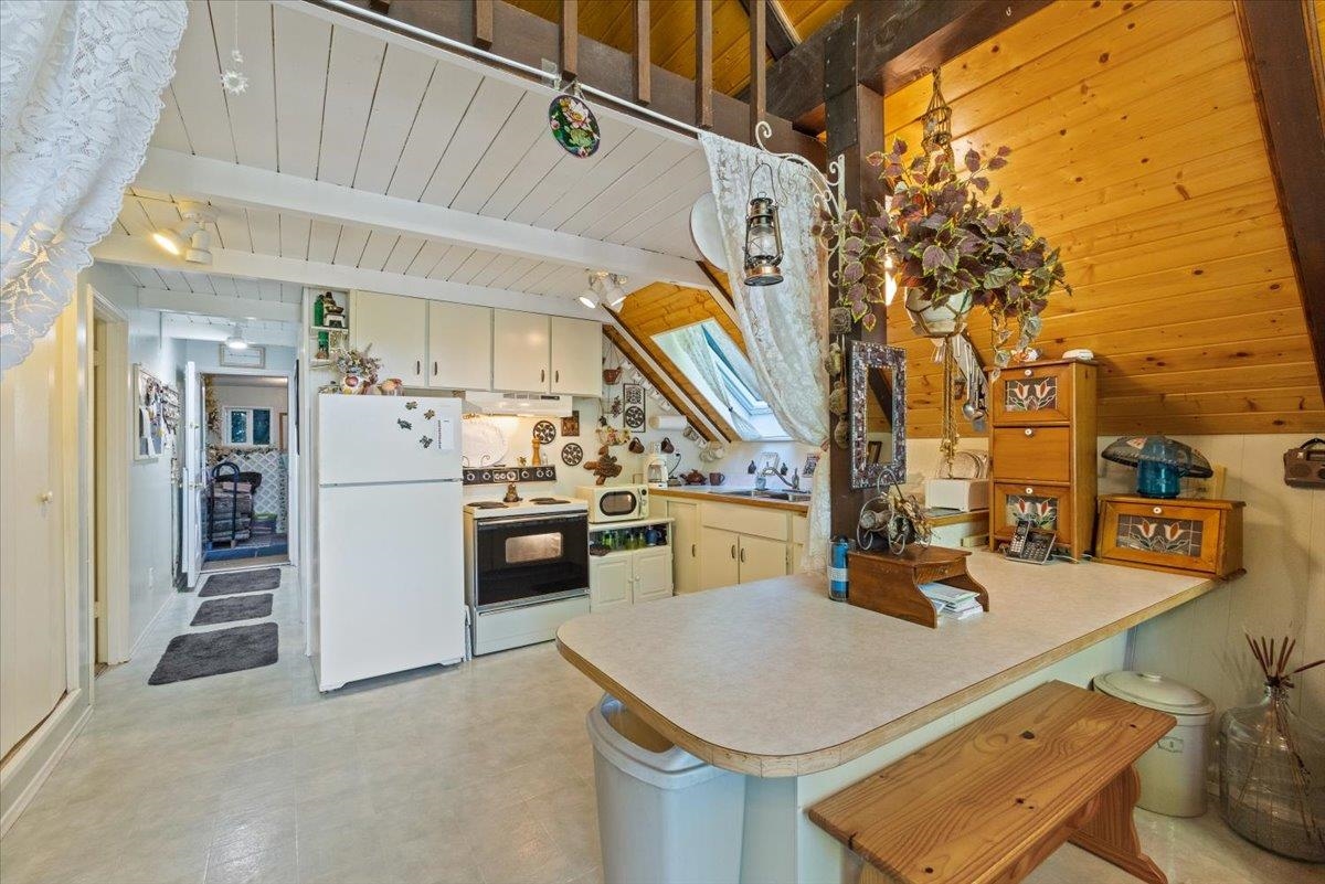 74 Reeds Landing Road Newport, WA 99156 - Photo 11 of 36 Gallery Image 11