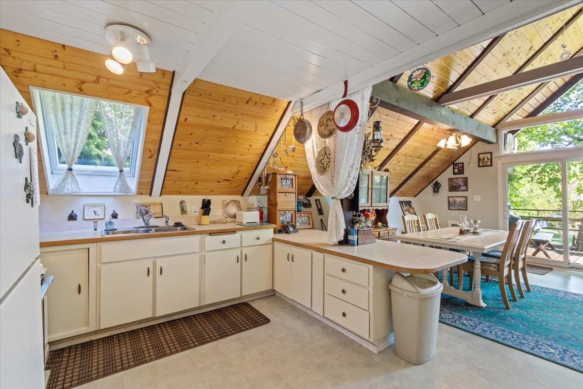 74 Reeds Landing Road Newport, WA 99156 - Photo 10 of 36 Gallery Image 10