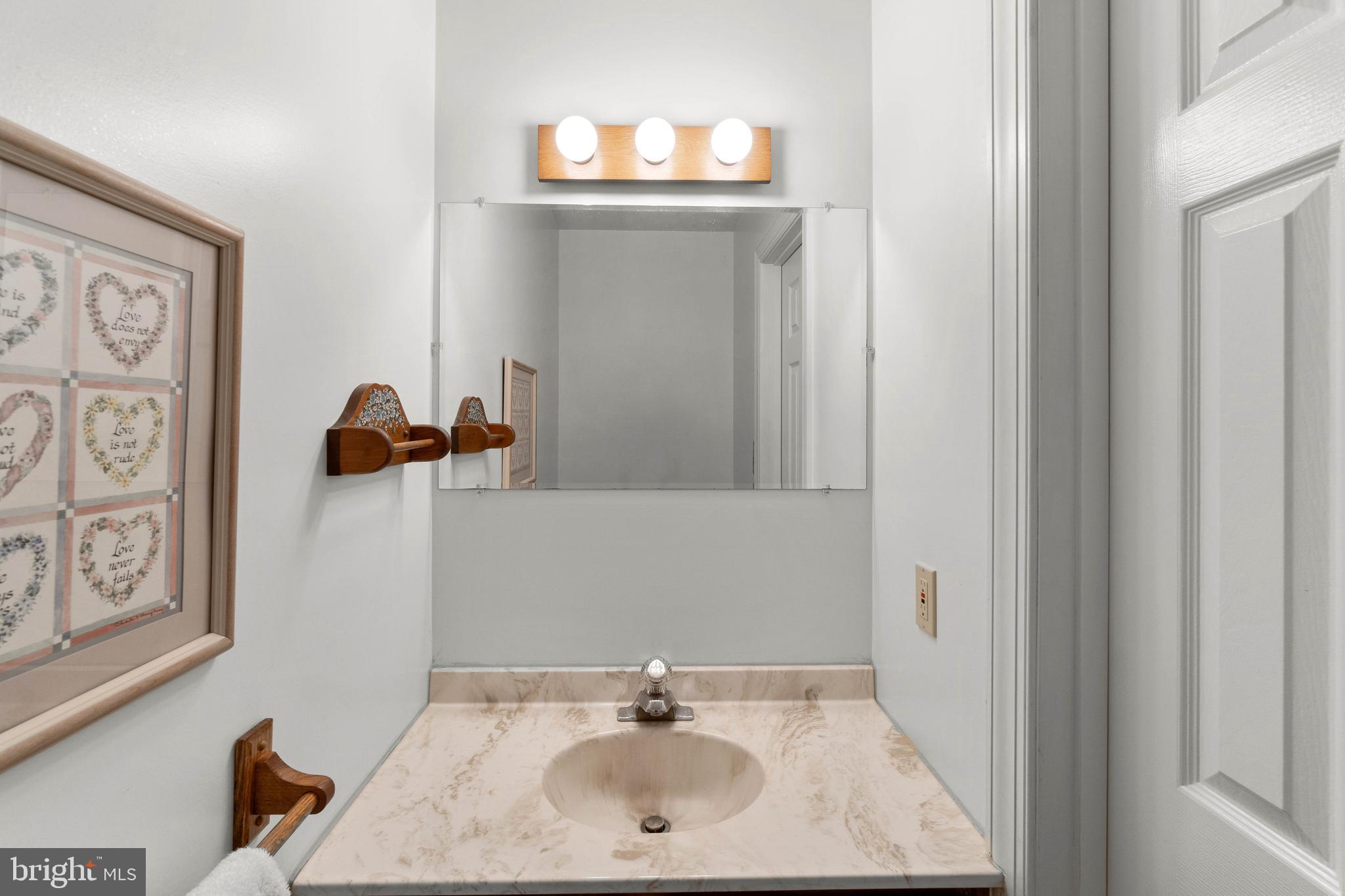 3011 Wheatfield Road Finksburg, MD 21048 - Photo 23 of 50 Powder Room