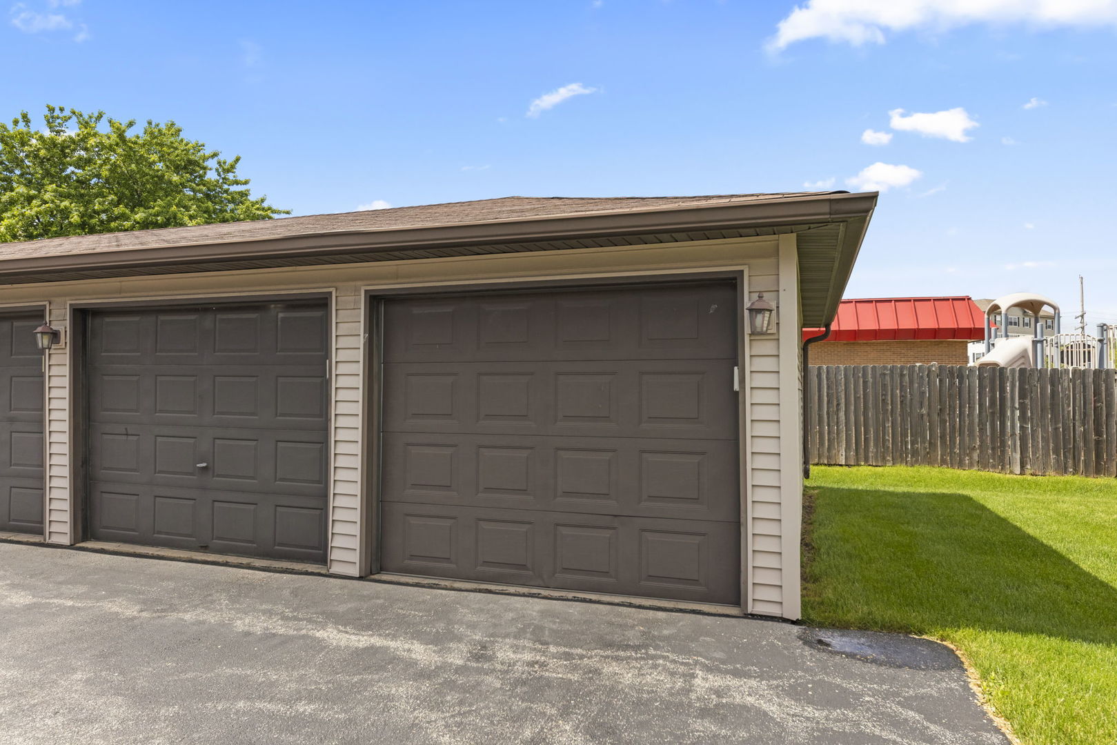 1233 Chalet Road, Unit 300 Naperville, IL 60563 - Photo 23 of 28 Gallery Image 23