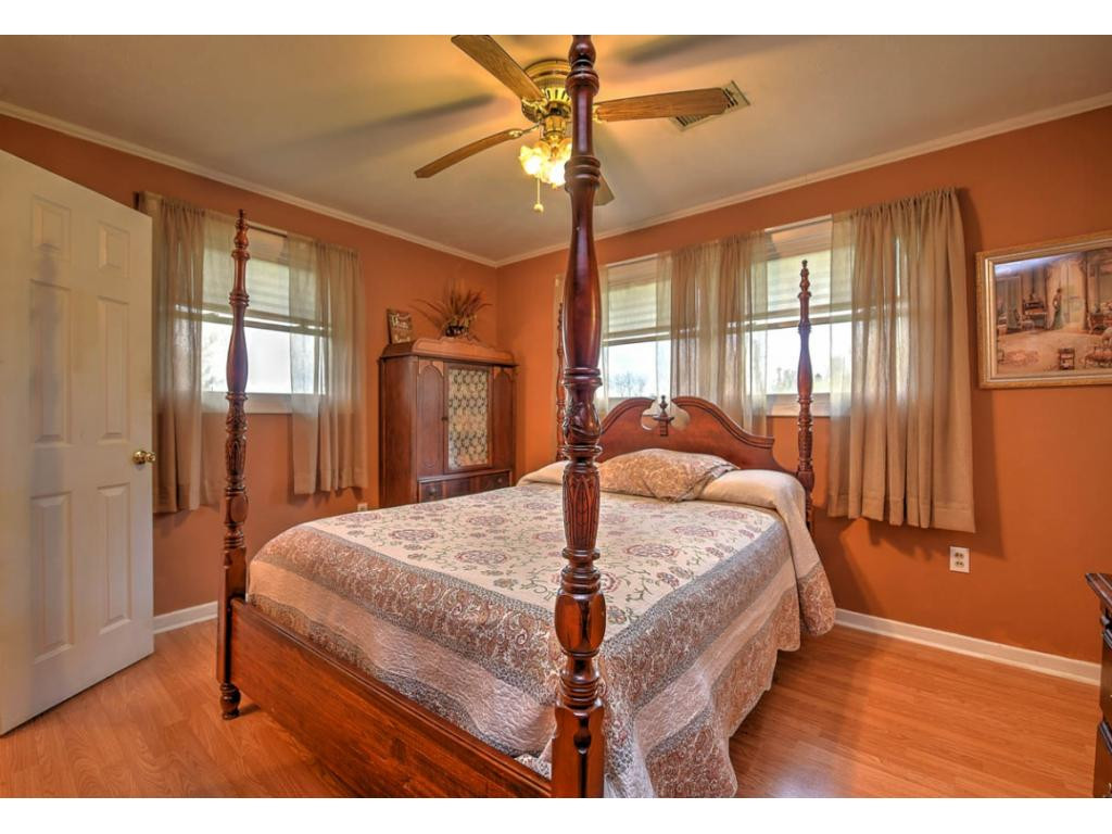 432 Lenoir Road Kingsport, TN 37660 - Photo 12 of 22 Photo 12