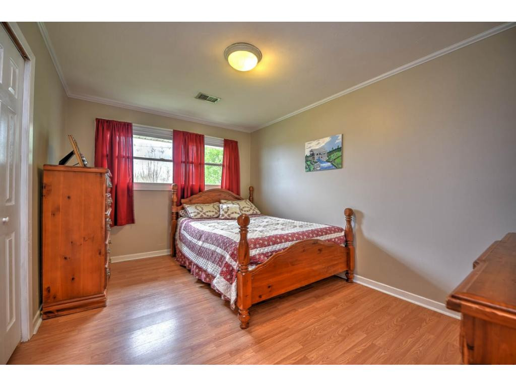 432 Lenoir Road Kingsport, TN 37660 - Photo 8 of 22 Photo 8