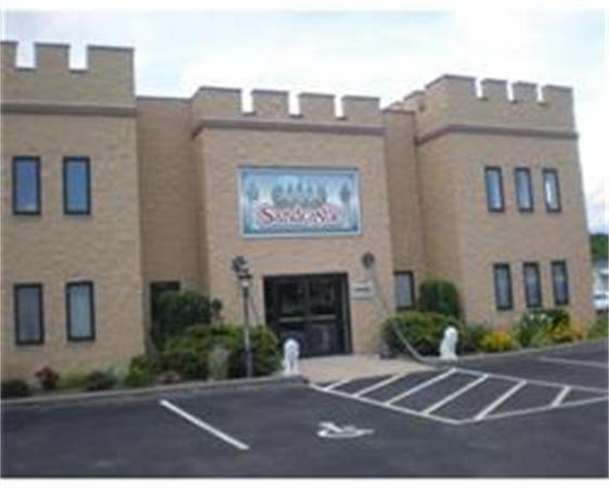 27 Castle Road Attleboro, MA 02703 - Photo 19 of 20 Gallery Image 19