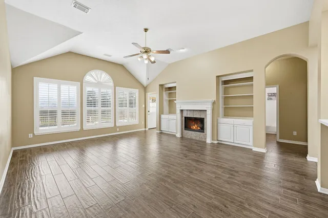 $410,000 | 3213 Crimson Coast Drive, League City, TX 77573