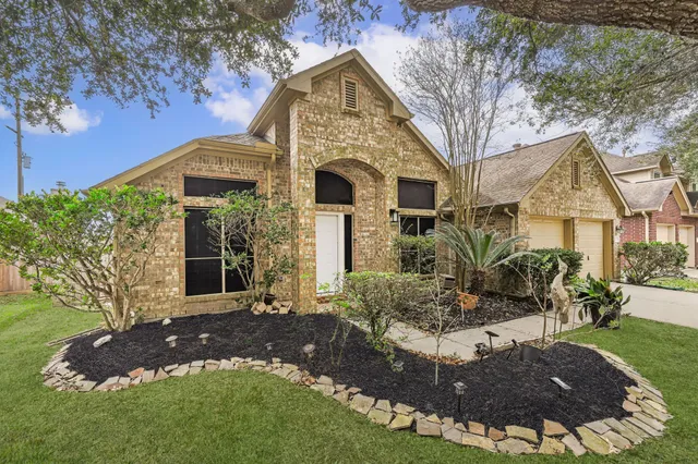 $410,000 | 3213 Crimson Coast Drive, League City, TX 77573
