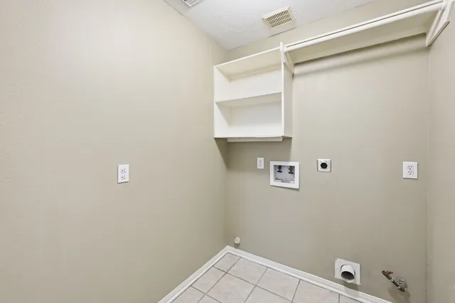 $410,000 | 3213 Crimson Coast Drive, League City, TX 77573