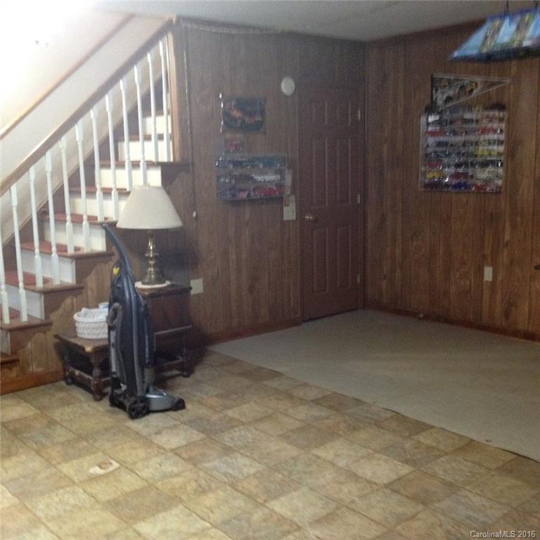 1425 Crossland Road Clover, SC 29710 - Photo 12 of 20
