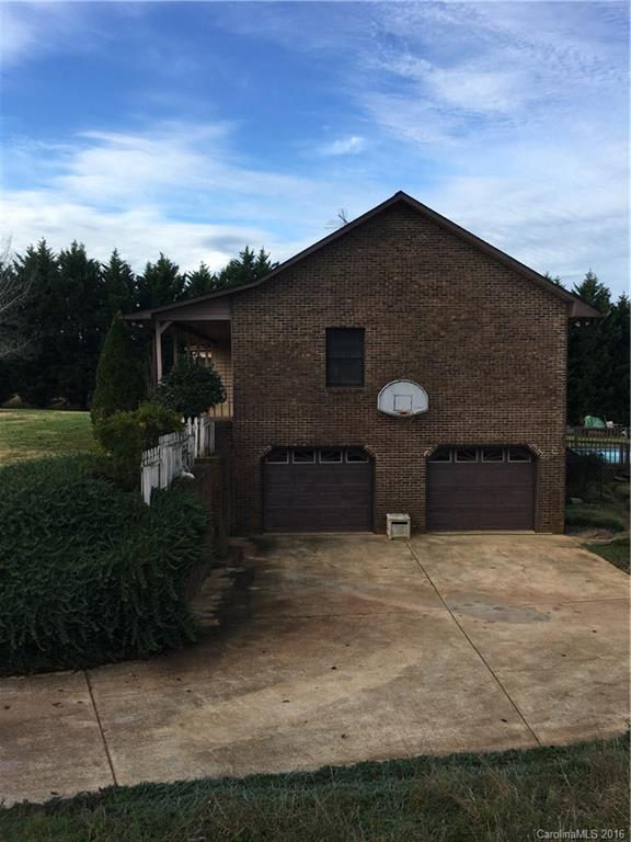 1425 Crossland Road Clover, SC 29710 - Photo 14 of 20