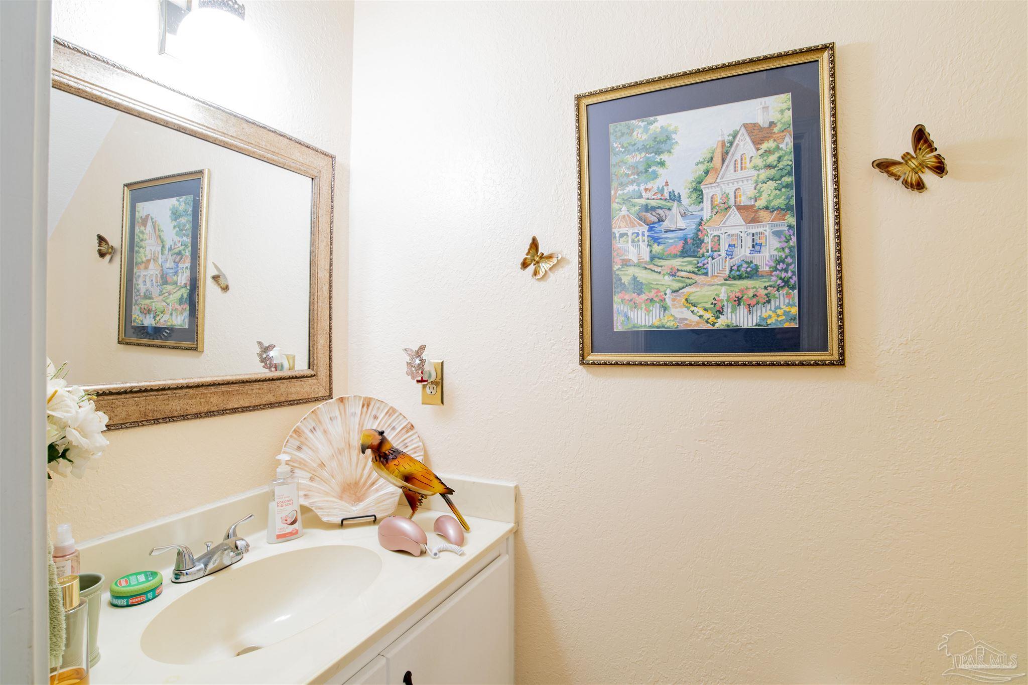 6073 Hilburn Road Pensacola, FL 32504 - Photo 11 of 22 Gallery Image 11