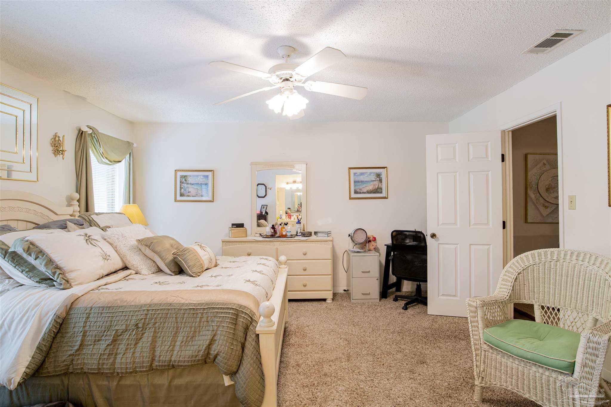 6073 Hilburn Road Pensacola, FL 32504 - Photo 15 of 22 Gallery Image 15