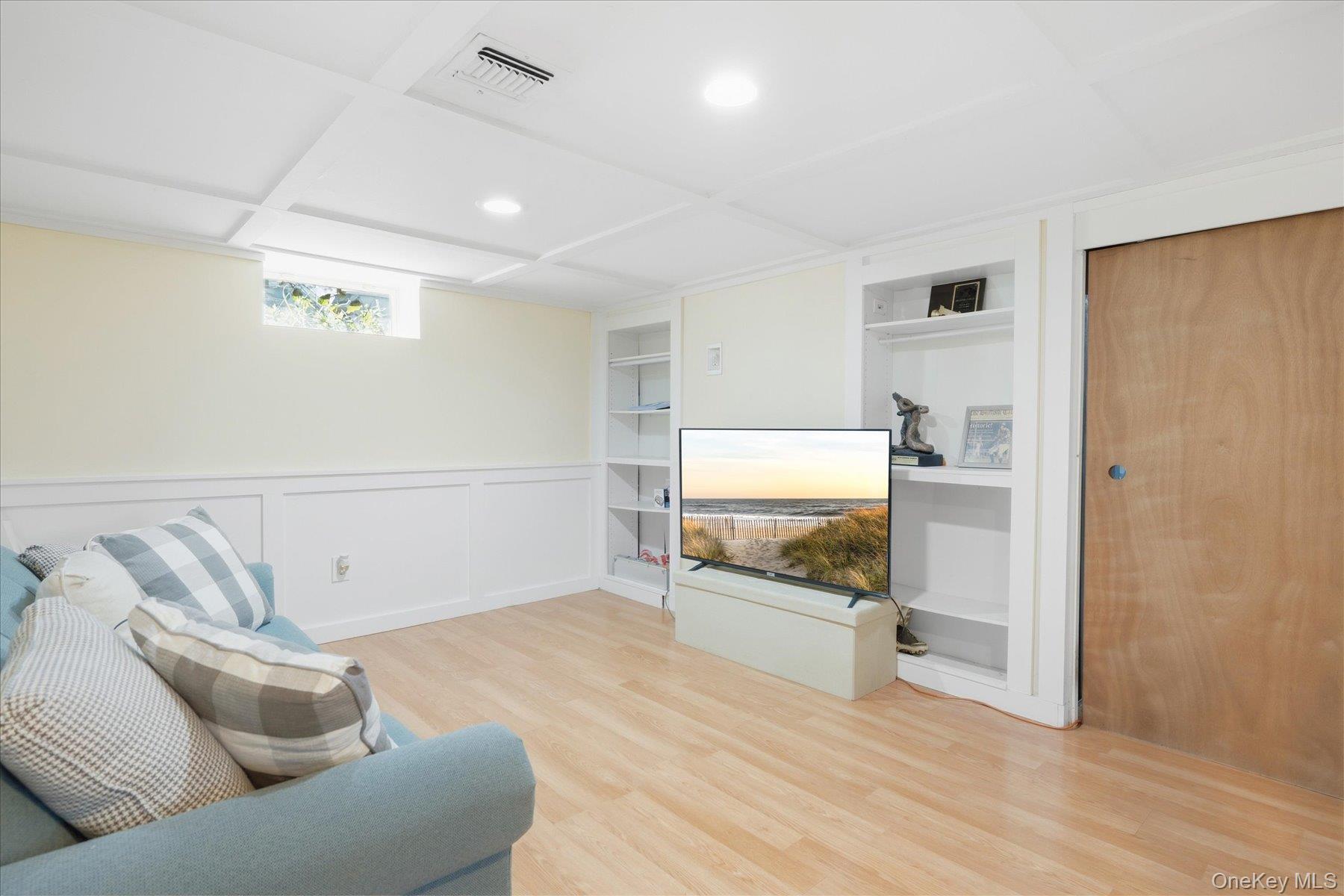 6 Hawk Road Rocky Point, NY 11778 - Photo 20 of 23 Gallery Image 20