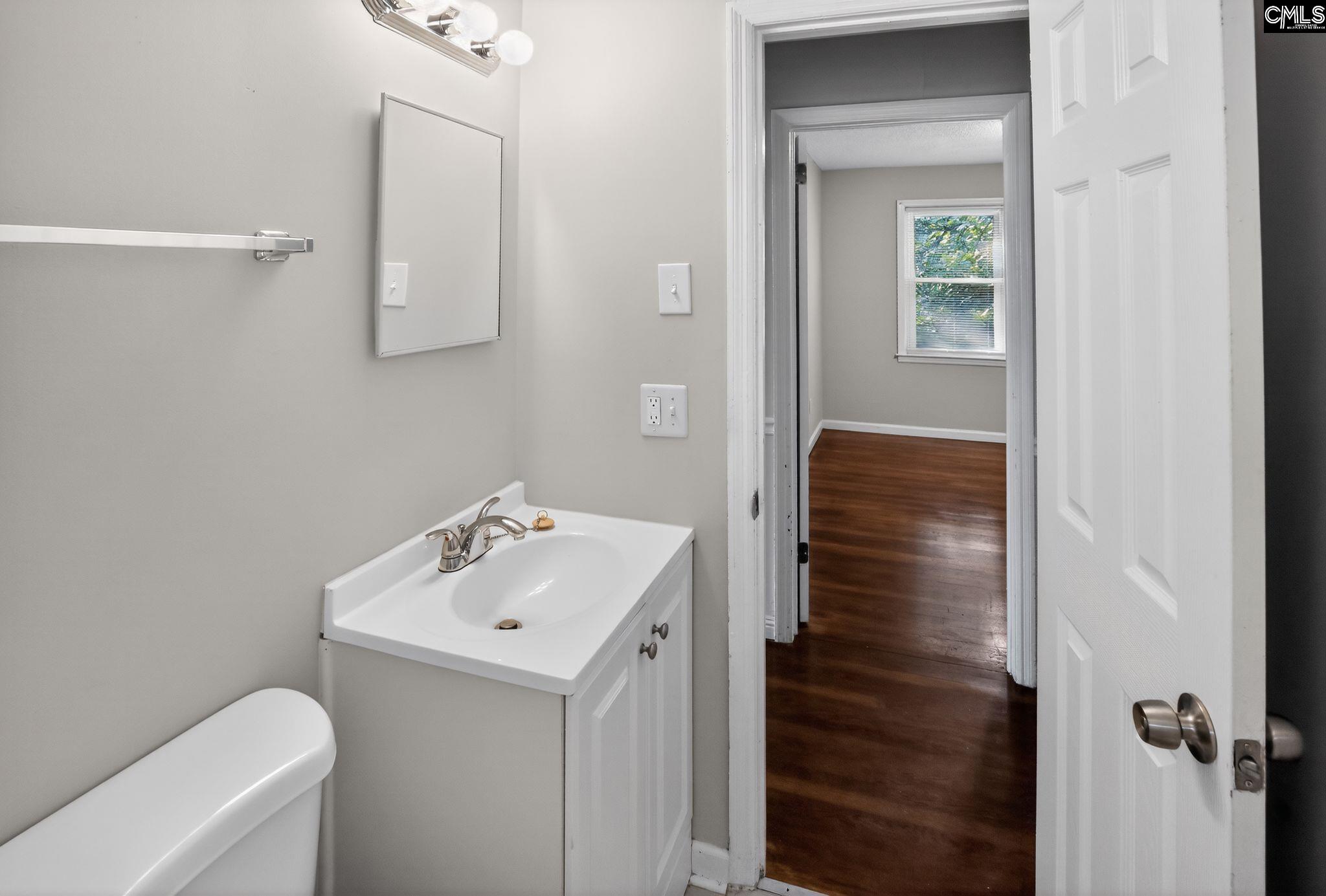 1411 Hemlock Street Cayce, SC 29033 - Photo 26 of 34