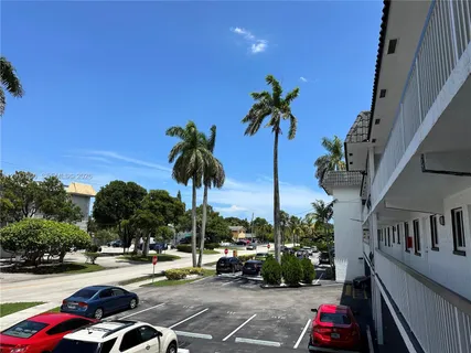 $1,995 | 1400 Northeast 56th Street, Unit 206, Fort Lauderdale, FL 33334