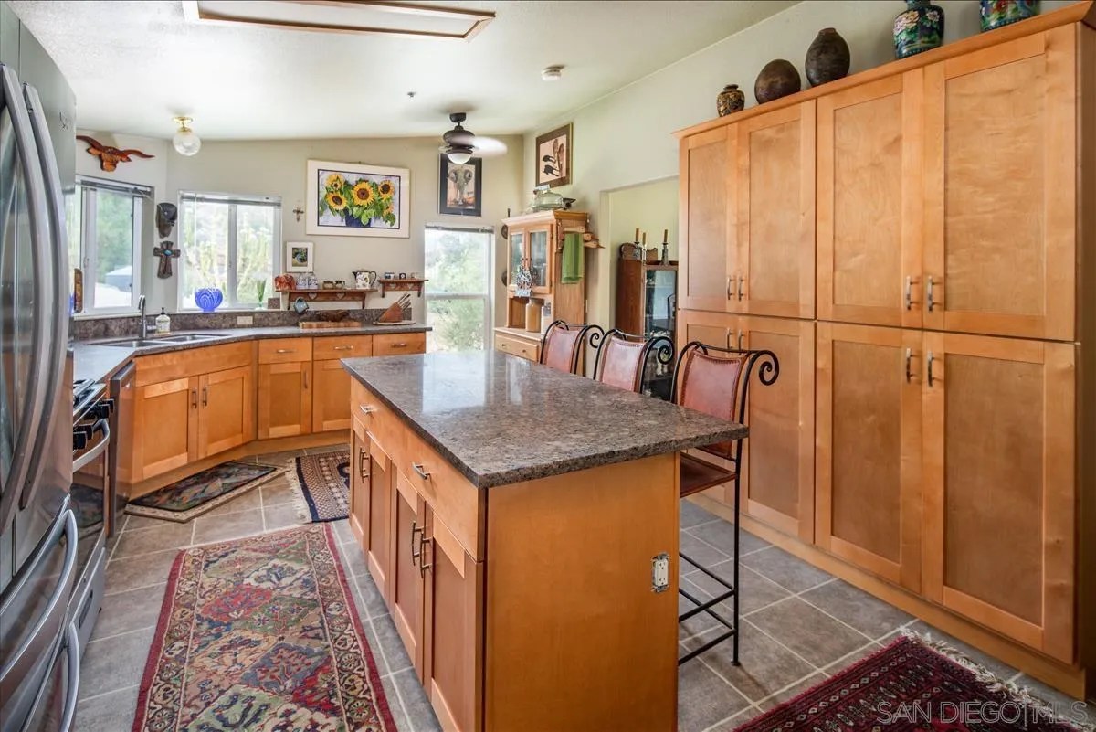 532 Pile Street Ramona, CA 92065 - Photo 6 of 46