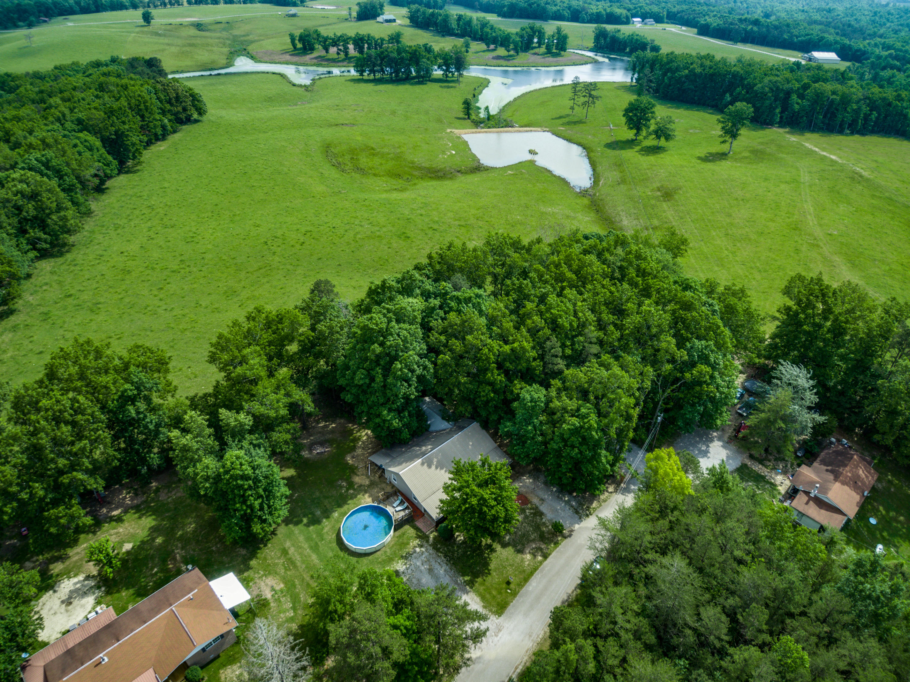 195 Clark Subdivision Road Clarkrange, TN 38553 - Photo 29 of 30 16_195_Clark_Subdivision016