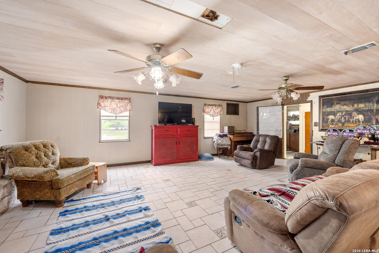 308 Hackberry Street Junction, TX 76849 - Photo 11 of 23