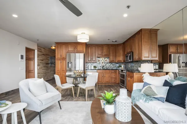 $1,099,000 | 4878 Pescadero Avenue, Unit 102, San Diego, CA 92107