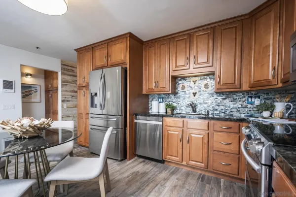 $1,099,000 | 4878 Pescadero Avenue, Unit 102, San Diego, CA 92107