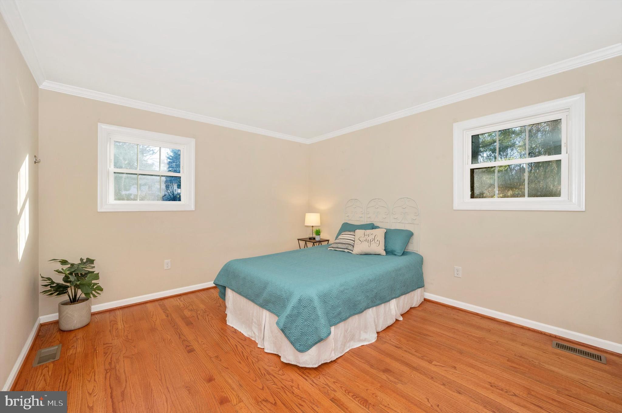 7202 Drought Spring Drive Frederick, MD 21702 - Photo 11 of 33 Primary bedroom