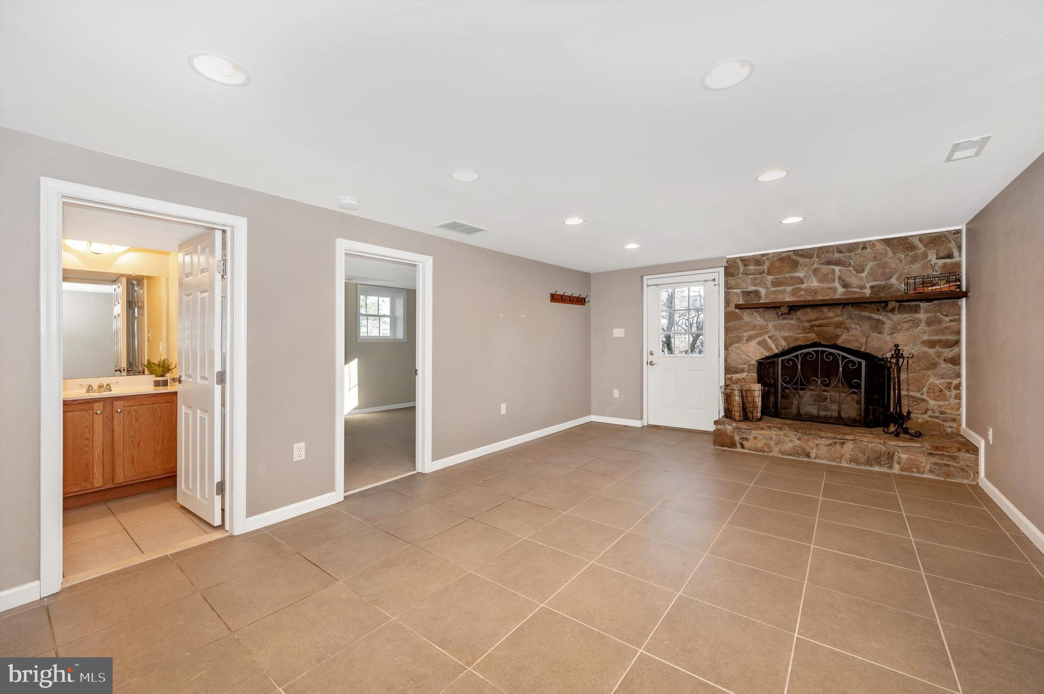 7202 Drought Spring Drive Frederick, MD 21702 - Photo 19 of 33