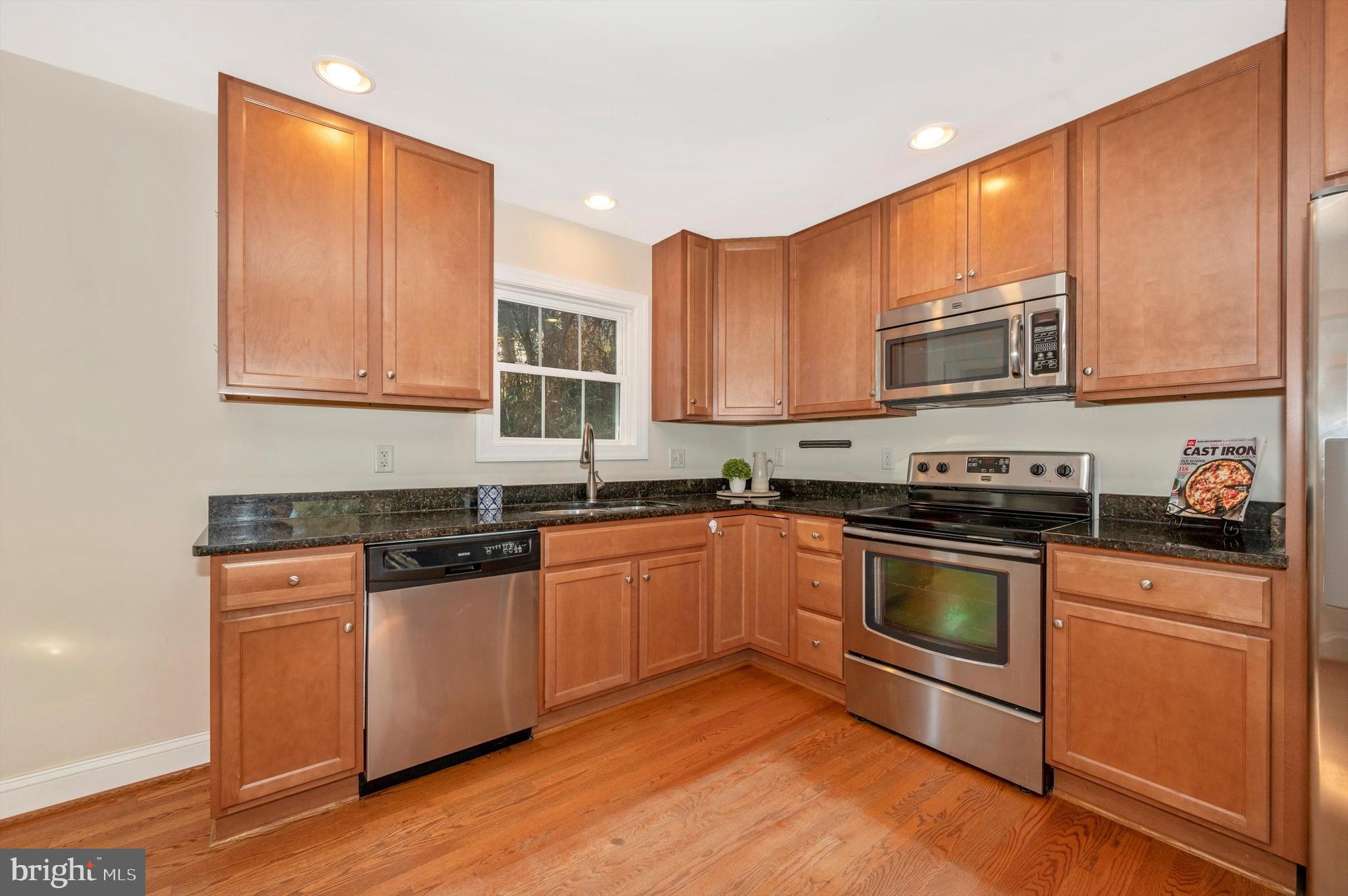 7202 Drought Spring Drive Frederick, MD 21702 - Photo 9 of 33