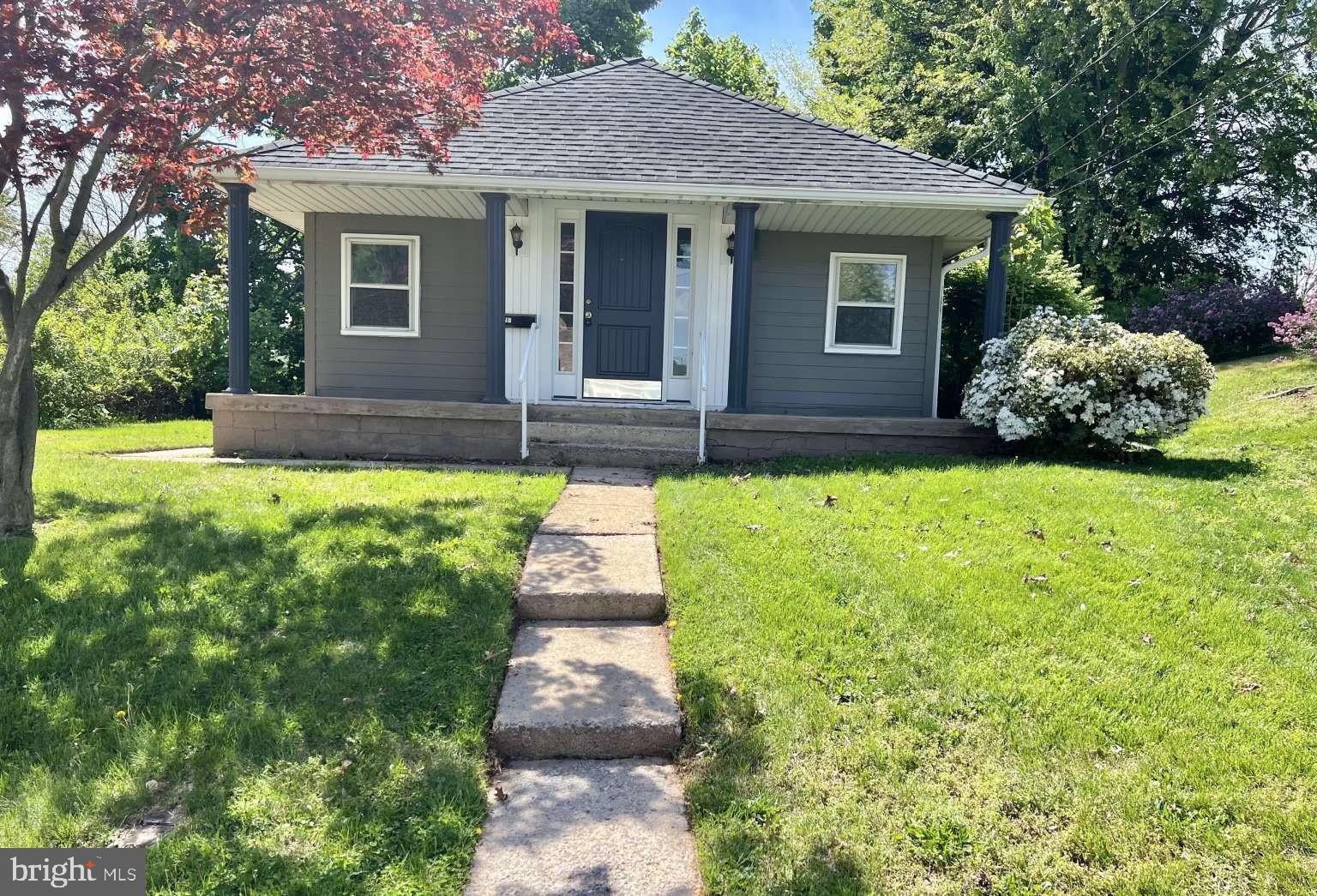 913 Chestnut Street Middletown, PA 17057 - Photo 1 of 25