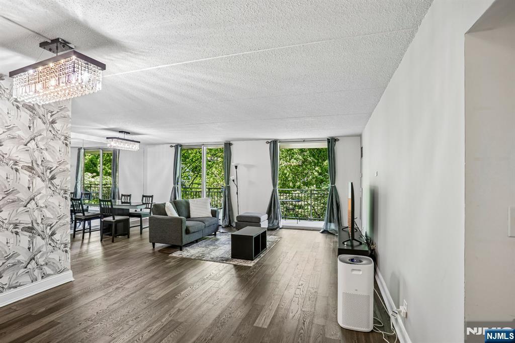 1077 River Road, Unit 211 Edgewater, NJ 07020 - Photo 8 of 25