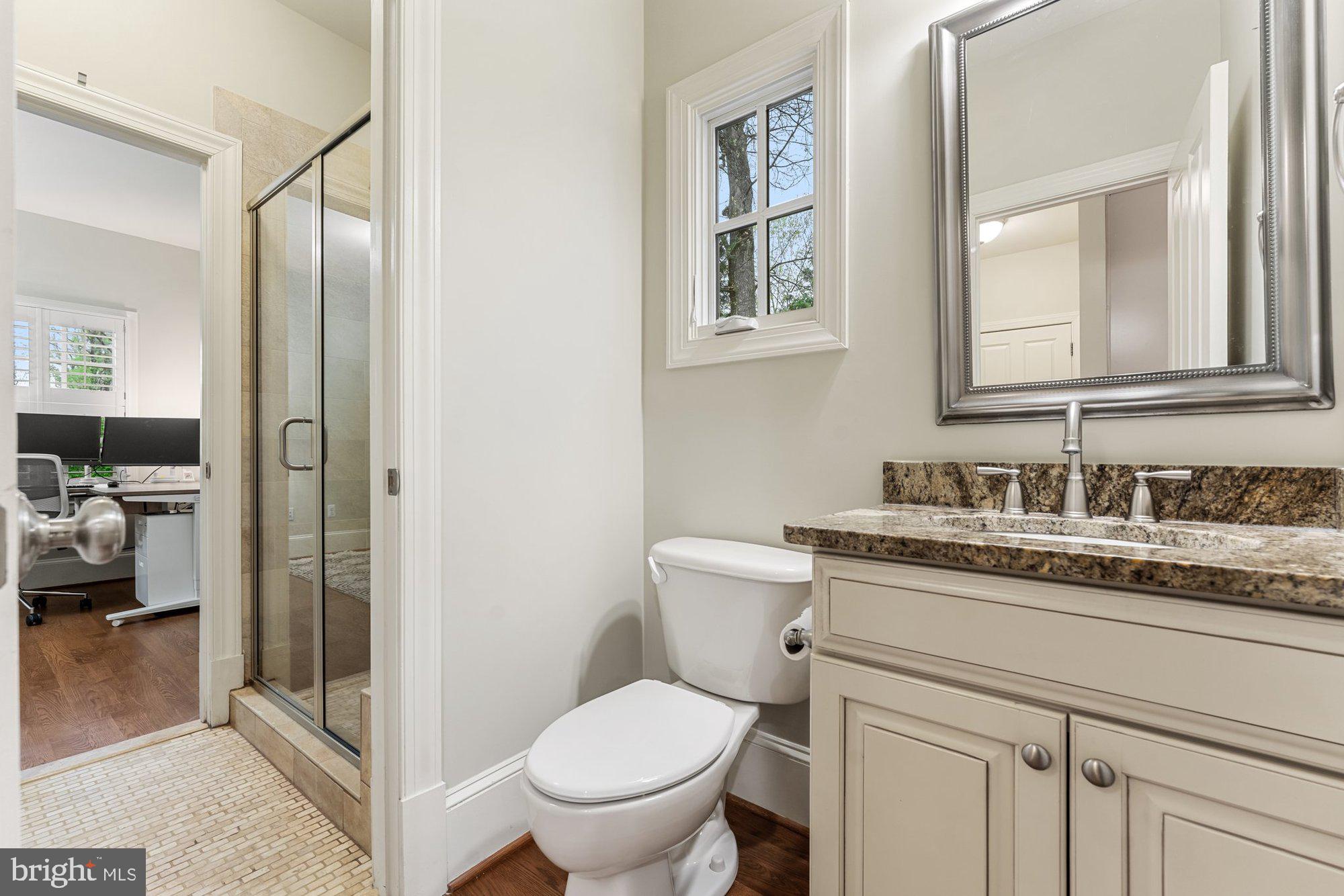 120 Tapawingo Road Southwest Vienna, VA 22180 - Photo 26 of 73 Gallery Image 26