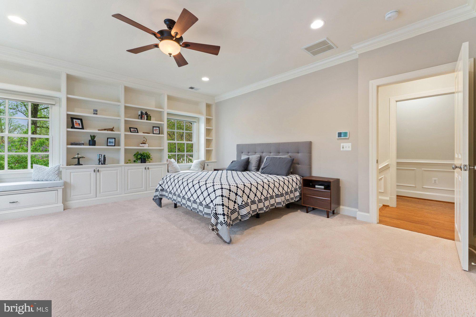 120 Tapawingo Road Southwest Vienna, VA 22180 - Photo 28 of 73 Gallery Image 28